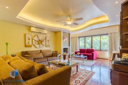 Apartamento com 3 Quartos à venda, 198m² no Farroupilha, Porto Alegre