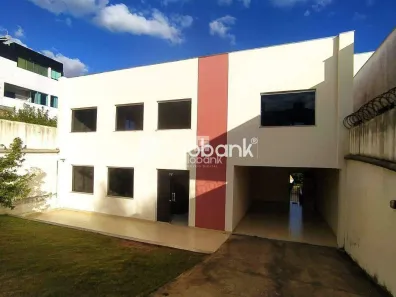 Casa com 4 Quartos à venda, 281m² no Ibituruna, Montes Claros