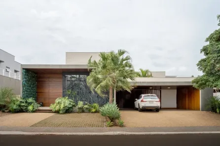 Casa de Condomínio com 3 Quartos à venda, 320m² no Jardim Tarobá, Cambé