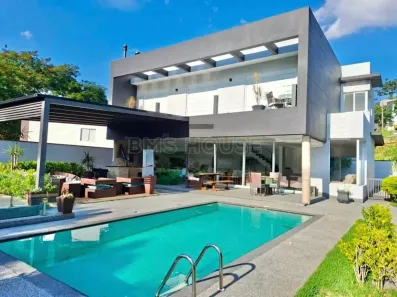 Casa com 4 Quartos à venda, 400m² no Golf Gardens, Carapicuíba