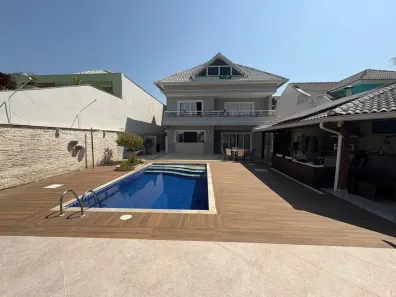 Casa de Condomínio com 6 Quartos à venda, 525m² no Recreio dos Bandeirantes, Rio de Janeiro