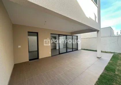 Casa de Condomínio com 4 Quartos à venda, 200m² no Jardins Marselha, Aparecida de Goiânia