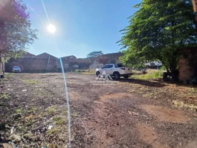 Lote/Terreno para alugar, 300m² no Centro, Ribeirão Preto