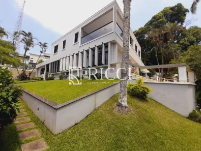 Casa com 5 Quartos à venda, 2200m² no Marapé, Santos