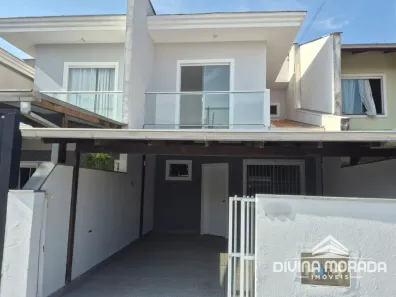 Casa com 3 Quartos à venda, 97m² no Jardim Iririú, Joinville