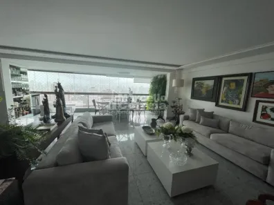Apartamento com 4 Quartos à venda, 208m² no Jaqueira, Recife