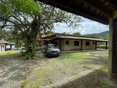 Fazenda/Sítio com 5 Quartos à venda, 3500m² no , Itariri