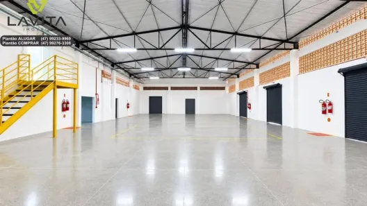 Galpão/Depósito/Armazém à venda, 1610m² no Ponta Aguda, Blumenau