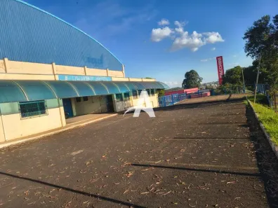 Galpão/Depósito/Armazém para alugar, 1500m² no Distrito Industrial, Uberlândia