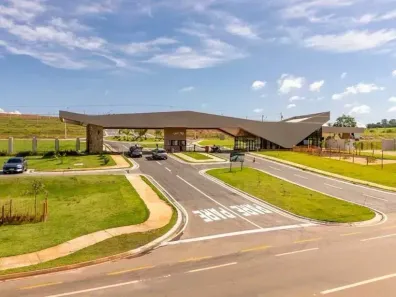 Lote/Terreno à venda, 250m² no Condomínio Vinhas, Senador Canedo