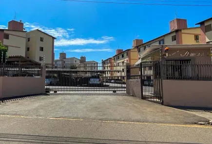 Apartamento com 2 Quartos para alugar, 45m² no Parque Jamaica, Londrina