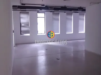 Ponto Comercial com 1 Quarto para alugar, 104m² no Cidade Monções, São Paulo