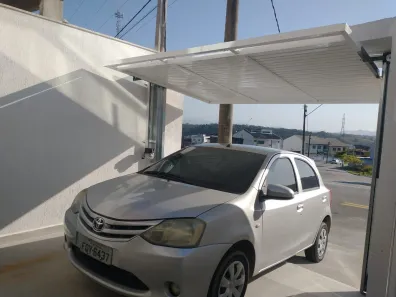 Casa com 3 Quartos à venda, 210m² no Imboassica, Macaé