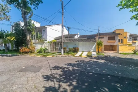 Casa de Condomínio com 3 Quartos à venda, 241m² no Anil, Rio de Janeiro