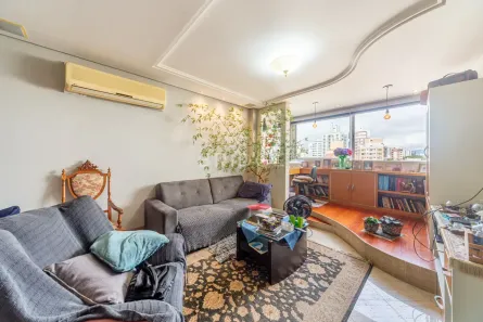 Apartamento com 3 Quartos à venda, 106m² no Jardim Botânico, Porto Alegre
