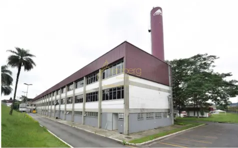 Prédio Comercial para alugar, 3592m² no Piraporinha, Diadema