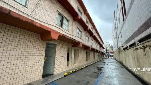 Prédio Comercial para alugar, 1300m² no Fátima, Belém