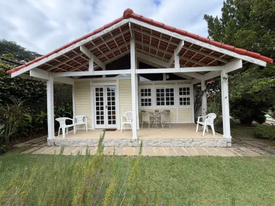 Casa de Condomínio com 4 Quartos à venda, 160m² no Cuiabá, Petrópolis