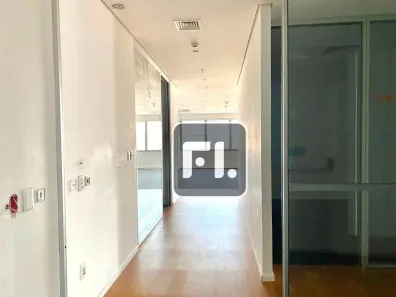 Sala Comercial para alugar, 1118m² no Tamboré, Barueri