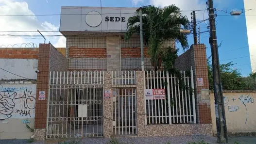 Prédio Comercial à venda, 174m² no José Bonifácio, Fortaleza