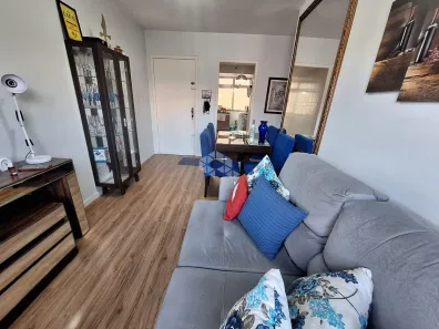 Apartamento com 2 Quartos à venda, 48m² no Menino Deus, Porto Alegre