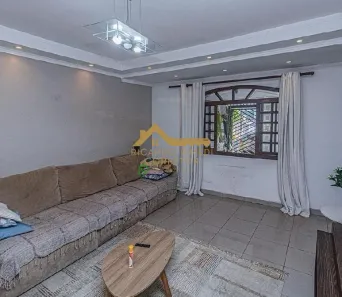 Casa com 3 Quartos para alugar, 200m² no Jardim Previdência, São Paulo