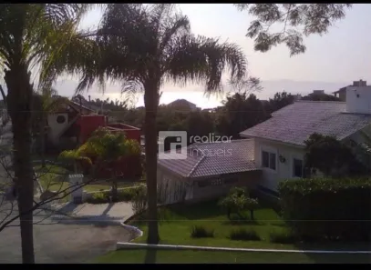 Lote/Terreno à venda, 690m² no Cacupé, Florianópolis