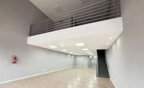 Ponto Comercial para alugar, 228m² no São Sebastião, Porto Alegre