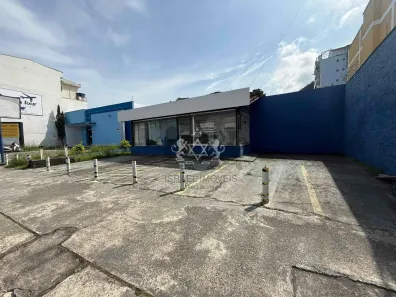 Casa com 6 Quartos à venda, 571m² no Centro, Caraguatatuba