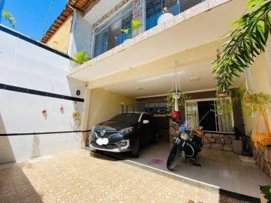 Casa com 3 Quartos à venda, 264m² no Canindezinho, Fortaleza