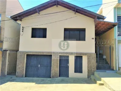 Casa com 3 Quartos à venda, 173m² no Centro, Poços de Caldas