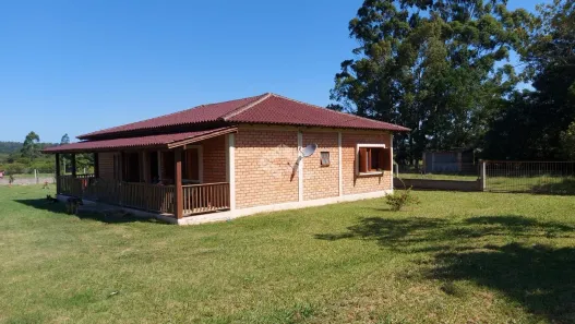 Fazenda/Sítio com 3 Quartos à venda, 200m² no Extrema, Porto Alegre