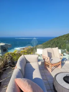 Casa com 3 Quartos à venda, 210m² no Praia da Vigia, Garopaba