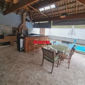 Casa de Condomínio com 3 Quartos à venda, 326m² no Urbanova, São José dos Campos