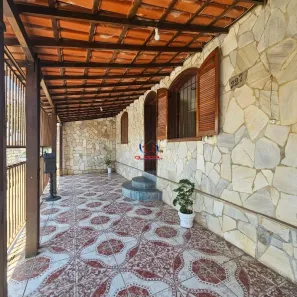 Casa com 4 Quartos à venda, 226m² no Floramar, Belo Horizonte