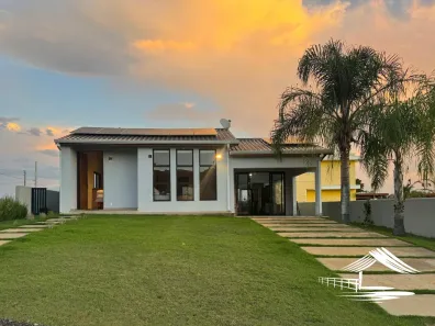 Casa com 3 Quartos à venda, 450m² no Condomínio Ninho Verde, Porangaba