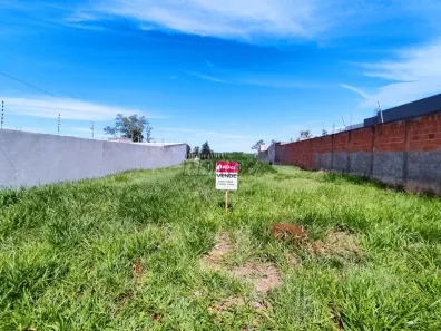 Lote/Terreno à venda, 450m² no Loteamento Residencial Portal do Lago, Cambé