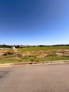 Lote/Terreno à venda, 497m² no Corrupira, Jundiaí