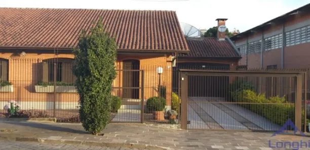 Casa com 3 Quartos para alugar, 260m² no Interlagos, Caxias do Sul