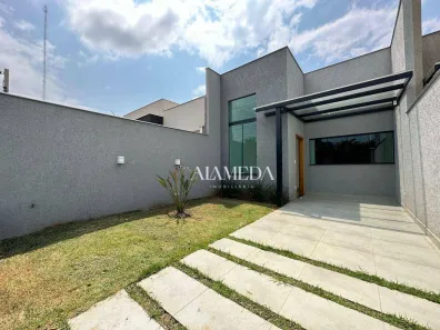 Casa com 3 Quartos para alugar, 74m² no Jardim Montecatini, Londrina