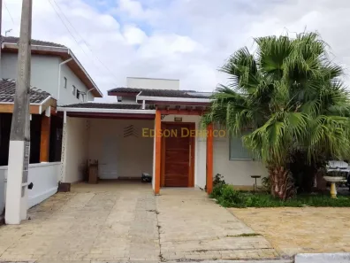 Casa de Condomínio com 3 Quartos para venda ou aluguel, 132m² no Condomínio Village do Sol, Pindamonhangaba