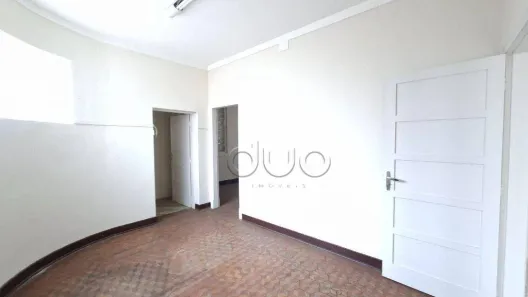Casa com 12 Quartos para venda ou aluguel, 376m² no Centro, Piracicaba