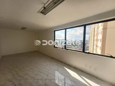 Sala Comercial à venda, 38m² no Paraíso, Santo André
