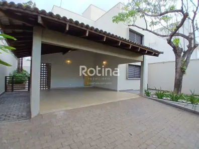 Casa com 5 Quartos para alugar, 250m² no Jardim Karaíba, Uberlândia