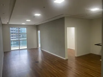 Sala Comercial para alugar, 70m² no Vila São Francisco (Zona Sul), São Paulo