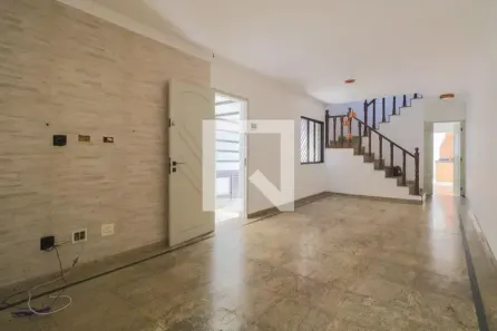 Casa com 3 Quartos à venda, 180m² no Parque Sevilha, São Paulo
