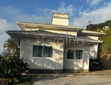 Casa com 6 Quartos à venda, 80m² no Costeira do Pirajubaé, Florianópolis