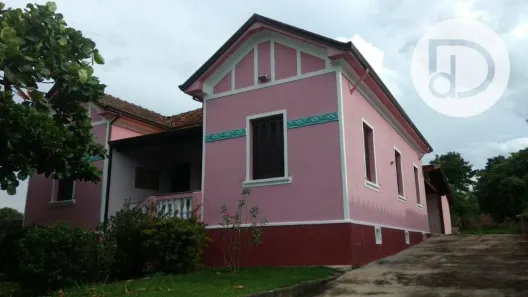 Fazenda/Sítio com 5 Quartos à venda, 303m² no Residencial Aziz Louveira, Louveira