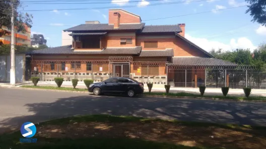 Casa com 3 Quartos à venda, 330m² no Jardim Itu, Porto Alegre