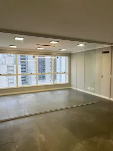 Sala Comercial para alugar, 88m² no Pioneiros, Balneário Camboriú